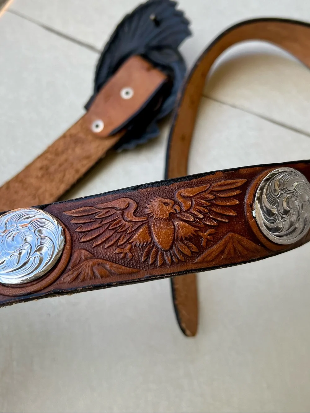 Hand-Tooled Brown Leather Men’s Belt with Native Chief Buckle